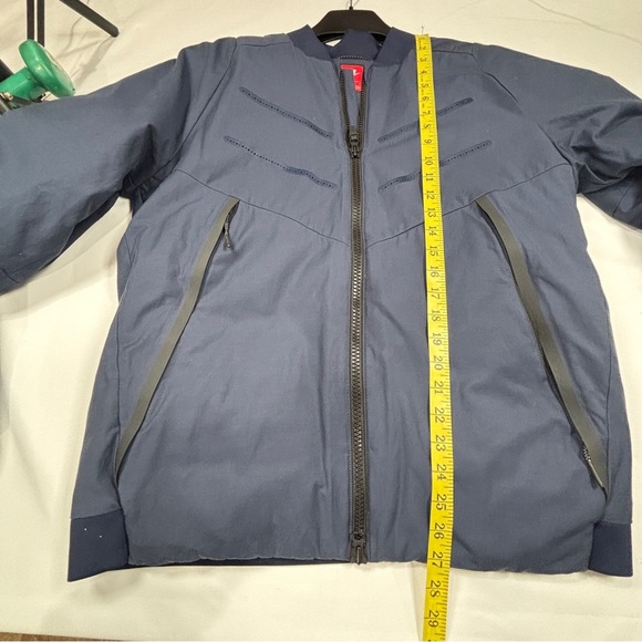 Mens Nike Sportswear Aeroloft Bomber Jacket. Size M - Picture 4 of 10